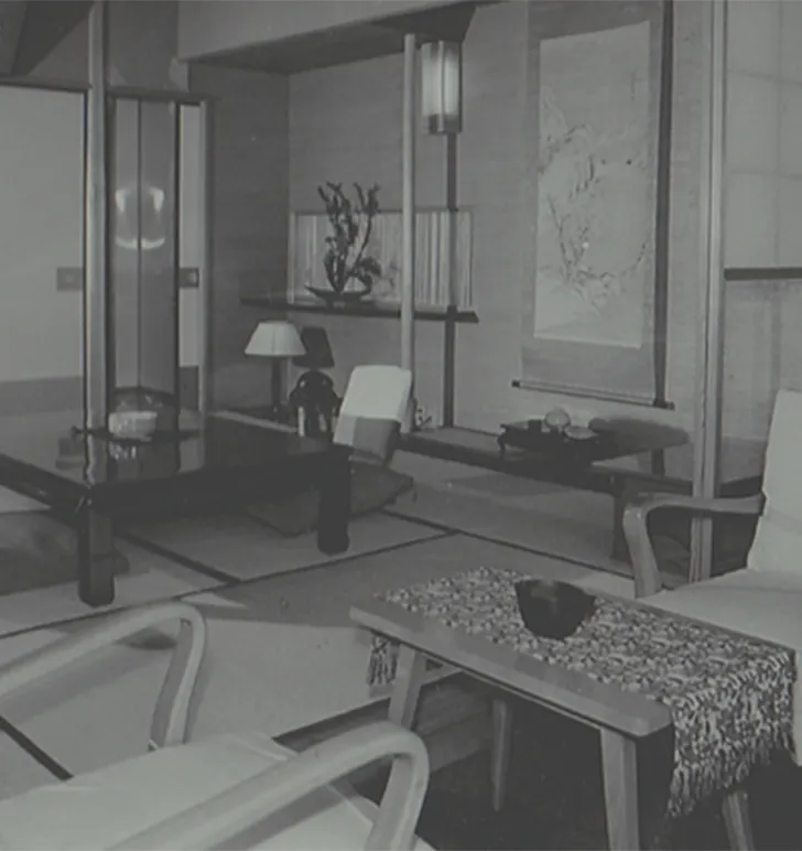 庭のホテルの歴史についてスマホ画像